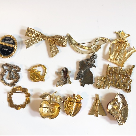 5/$10 Vintage & modern brooches pins - Picture 3 of 5